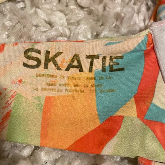 Skatie set - Kate top M, Kelly bottom L - Picture 3 of 6